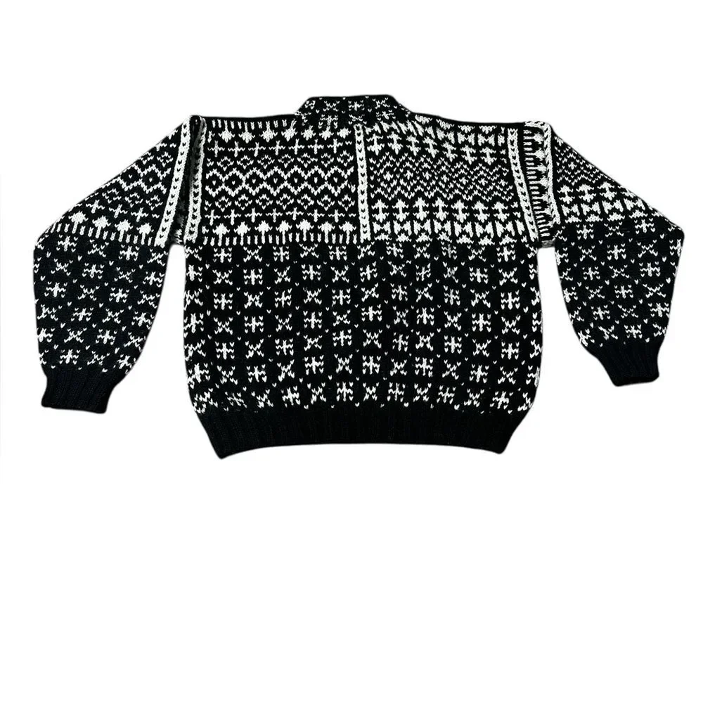 RARE VTG L.L. Bean 100% Wool Nordic Button Neck Sweater Hong Kong M Black White
